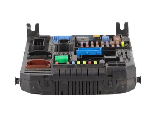 Used Fuse box Fuse box PEUGEOT 3008 II SUV (MC_, MR_, MJ_, M4_) 1.2 THP/ PureTech 130 (MRHNSM, MRHNSU, MRHNSJ, MRHNYW,... (131 hp) 28193873 28193873