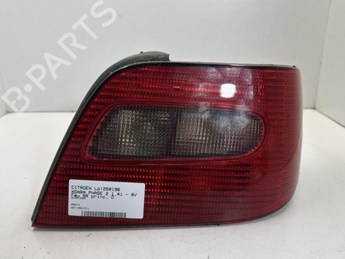 Used Right taillight CITROËN XSARA (N1) 1.4 i (75 hp) 25659559