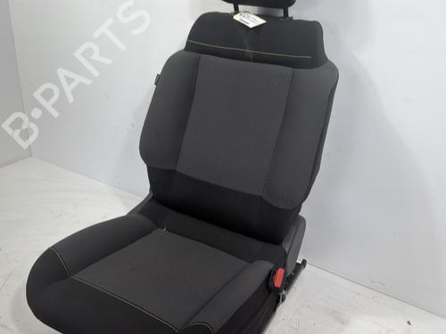 Used Right front seat Right front seat CITROËN C3 III (SX) 1.2 THP 110 (SXHNPS, SXHNZT, SXHNZ6) (110 hp) 29402969 29402969