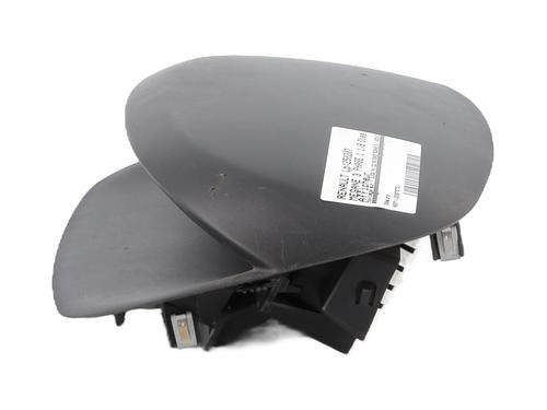 display-monitor-renault-megane-iii-hatchback-bz01_-b3_-2008-33535984 main image