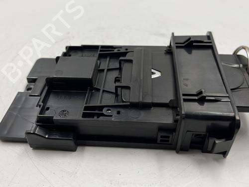 Used Card reader Card reader RENAULT LAGUNA III Grandtour (KT0/1) 2.0 dCi (KT01, KT08, KT09, KT0K, KT12, KT1D, KT1W) (150 hp) 25656138 25656138