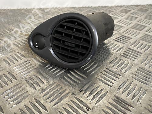 Used Air vent Air vent RENAULT CLIO III (BR0/1, CR0/1) 1.5 dCi (BR17, CR17) (86 hp) 25655064 25655064
