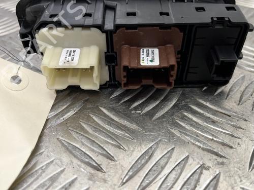 Left front window switch DACIA DUSTER (HM_) 1.5 dCi 115 4x4 (HMAD) | BP25658560I27 - Image 5