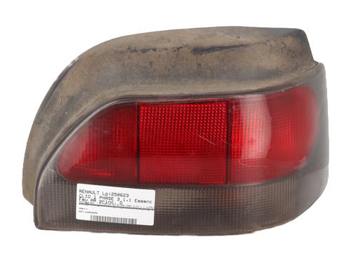 Used Right taillight RENAULT CLIO I (B/C57_, 5/357_) 1.2 (5/357Y, 5/357K) (58 hp) 32207846