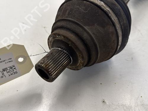 Left front driveshaft SEAT LEON (1P1) 2.0 TDI | BP25657872M38