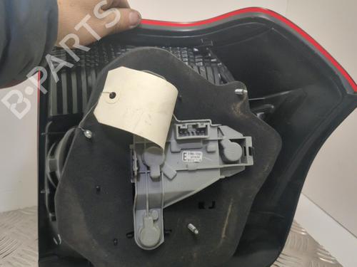 Højre baglygte TOYOTA COROLLA (_E12_) 1.4 D (NDE120_, NDE120R) (90 hp) 25661287