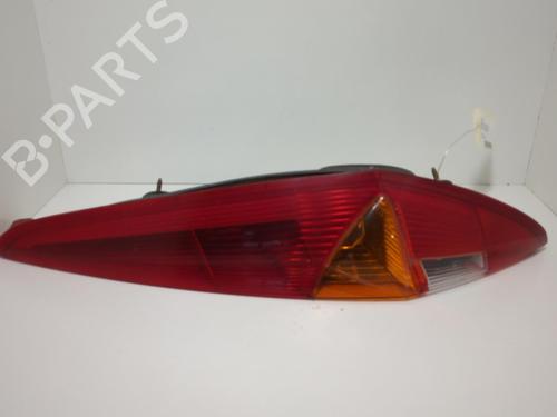Used Right taillight FIAT PUNTO (176_) 60 1.2 (176AP, 176AR, 176AQ, 176BB) (60 hp) 25656121