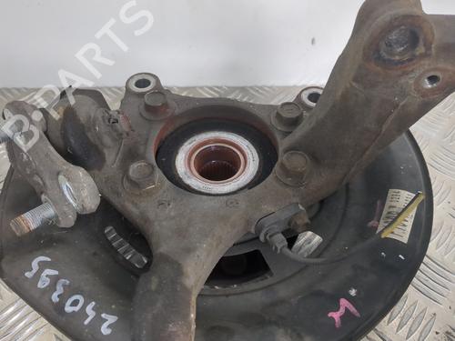Used Right front steering knuckle Right front steering knuckle TOYOTA RAV 4 III (_A3_) 2.2 D 4WD (ALA30_, ALA30R) (136 hp) 25656483 25656483
