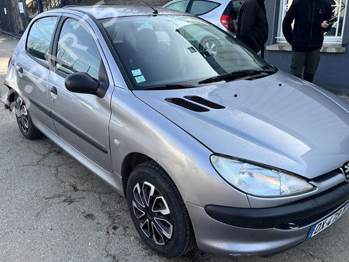 Venstre baglygte PEUGEOT 206 Hatchback (2A/C) 1.1 i | BP29893024C34 