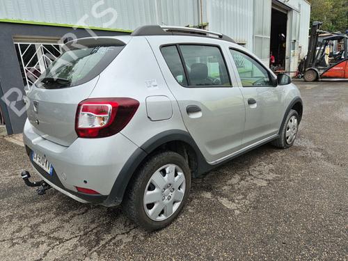 Front wiper motor DACIA SANDERO II 1.5 dCi | BP25659886M29 - Image 9