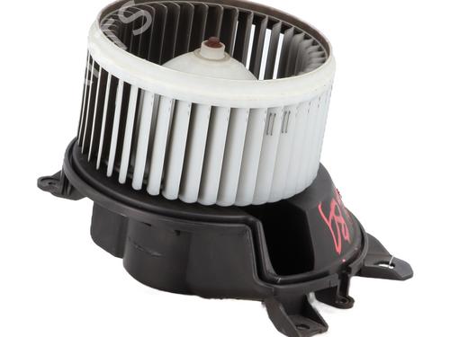 Used Heater blower motor Heater blower motor OPEL CORSA D (S07) 1.2 (L08, L68) (86 hp) 30577863 30577863