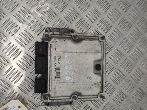Used Engine control unit (ECU) CITROËN XSARA PICASSO (N68) 2.0 HDi (90 hp) 25655696