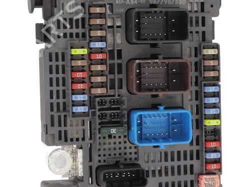 Used Fuse box CITROËN DS5 2.0 HDi 165 (163 hp) 32385006