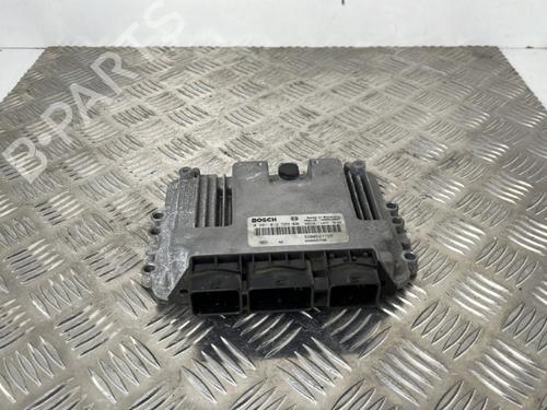 Used Engine control unit (ECU) RENAULT GRAND SCÉNIC II (JM0/1_) 1.9 dCi (JM0G, JM12, JM1G, JM2C) (120 hp) 25660211