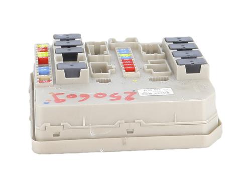 fuse-box-renault-modus-grand-modus-fjp0_-2004-34044122 main image