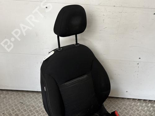 Used Right front seat Right front seat PEUGEOT 208 I (CA_, CC_) 1.6 HDi / BlueHDi 75 (75 hp) 25654986 25654986