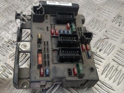 Fuse box PEUGEOT 307 (3A/C) 2.0 HDi 110 | BP25658918E1