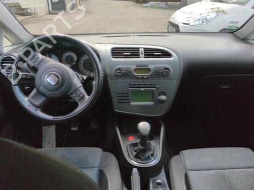 Left front window motor SEAT LEON (1P1) 2.0 TDI 16V | BP25658480E21 - Image 11