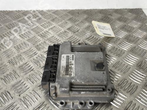 Engine control unit (ECU) RENAULT MEGANE II (BM0/1_, CM0/1_) 1.9 dCi | BP25656744M57