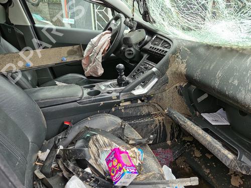 Used Parts PEUGEOT 3008 I MPV (0U_)  2.0 HDi  2532406