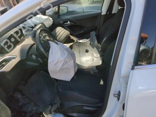 Used Display monitor PEUGEOT 208 I (CA_, CC_) 1.6 HDi / BlueHDi 75 (75 hp) 25660951