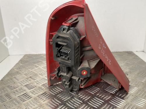 Used Right taillight Right taillight RENAULT CLIO II (BB_, CB_) 1.6 16V (BB01, BB0H, BB0T, BB14, BB1D, BB1R, BB2KL, BB3G... (107 hp) 25658428 25658428