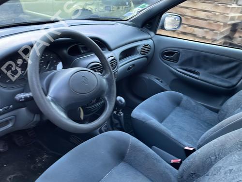 Used Parts RENAULT MEGANE I (BA0/1_)  1.6 e (BA0F, BA0S)  4410649
