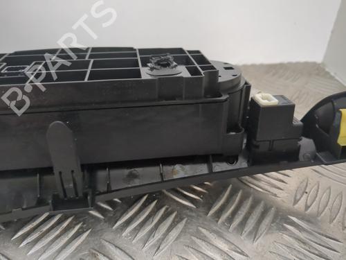 Climate control TOYOTA YARIS (_P13_) 1.5 Hybrid (NHP130_, NHP130) | BP25659930I5 