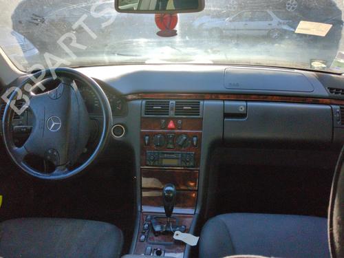 Commande Chauffage MERCEDES-BENZ E-CLASS (W210) E 220 CDI (210.006) (143 hp) 28158488