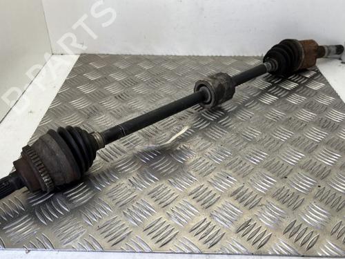 Used Right front driveshaft OPEL AGILA (A) (H00) 1.2 16V (F68) (75 hp) 25658531