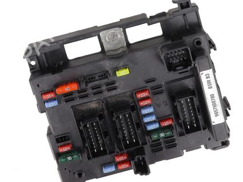 fuse-box-peugeot-206-2l_-2m_-2009-2010-2011-2012-2013-31811605 main image