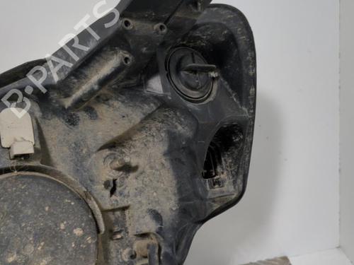 Used Right headlight Right headlight FIAT QUBO (225_) 1.3 D Multijet (225CXB1A, 225AXB1A, 225CXB11, 225AXB11,... (75 hp) 25656106 25656106