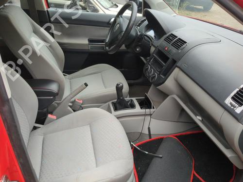 Left taillight VW POLO (9N_, 9A_) 1.4 16V | BP25659132C34 