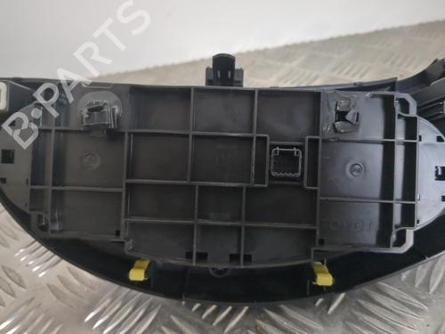 Climate control TOYOTA YARIS (_P13_) 1.5 Hybrid (NHP130_, NHP130) | BP25659930I5 