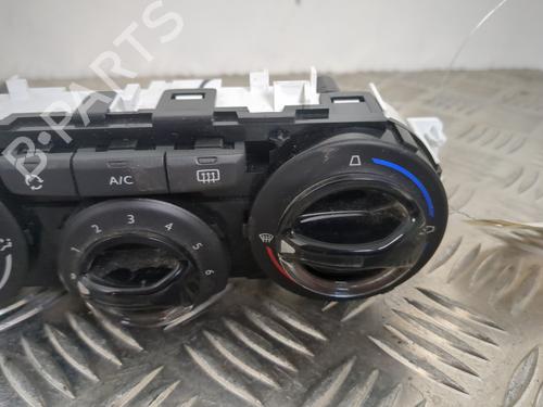 Climate control PEUGEOT 208 I (CA_, CC_) 1.2 VTI 82 | BP25660739I5 