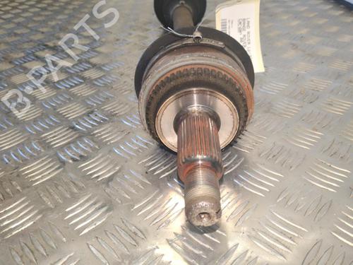 Right rear driveshaft LAND ROVER RANGE ROVER SPORT I (L320) 3.0 D 4x4 | BP25657496M41 