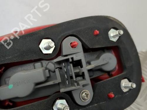 Right taillight ALFA ROMEO 147 (937_) 1.9 JTDM 8V (937.AXD1A, 937.AXU1A, 937.BXU1A) | BP25659269C35 