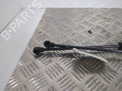Used Tailgate lift support PEUGEOT 308 II (LB_, LP_, LW_, LH_, L3_) 1.5 BlueHDi 130 (131 hp) 25654966