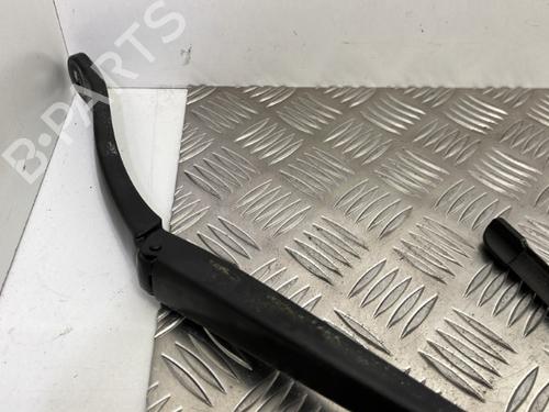 front-windshield-wiper-arm-renault-megane-iv-hatchback-b9amn_-2015-25660312 main image