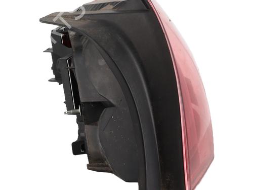 Right taillight PEUGEOT 407 (6D_) 2.0 HDi 135 (6DRHRH, 6DRHRE, 6DRHRG, 6DRHRJ) | BP27545028C35 