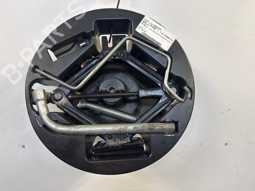 Jack Kit Jack Kit FIAT 500 (312_) 1.2 (312AXA1A) (69 hp) 34281000 34281000
