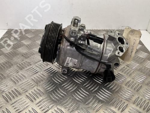 AC Kompressor RENAULT MEGANE IV Hatchback (B9A/M/N_) 1.5 Blue dCi 115 (B9A6) (116 hp) 25660318
