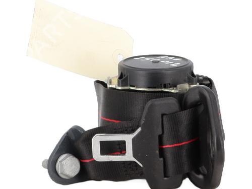 Venstre bak beltestrammer PEUGEOT 2008 I (CU_) 1.2 THP 110 / PureTech 110 (110 hp) 30597289