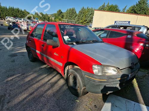 Left taillight PEUGEOT 106 II (1A_, 1C_) 1.1 i | BP25656417C34 