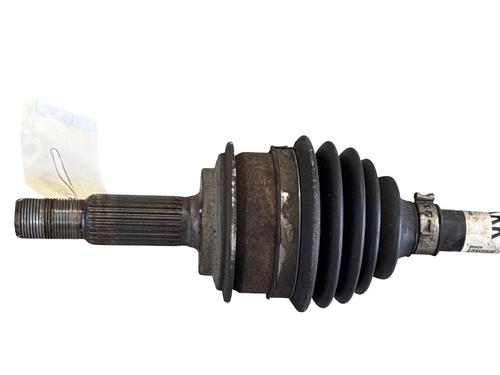 Used Left front driveshaft Left front driveshaft TOYOTA YARIS (_P13_) 1.0 (KSP130_, KSP130) (69 hp) 39935723 39935723