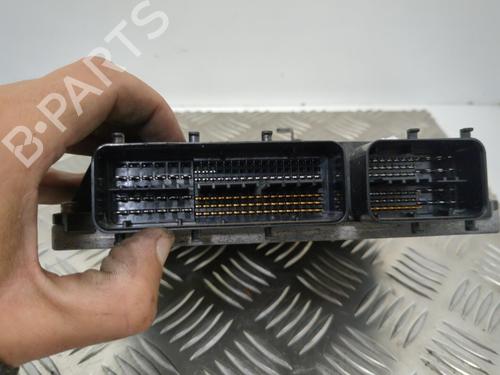 Used Engine control unit (ECU) TOYOTA RAV 4 II (_A2_) 2.0 D 4WD (CLA20_, CLA21_, CLA20R, CLA21R) (116 hp) 25661105