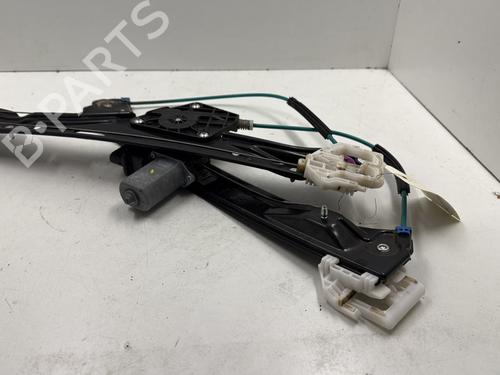 Used Right front window motor BMW 1 (F20) 116 d (116 hp) 26176973