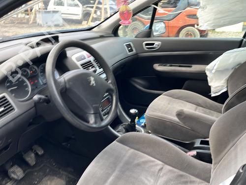 Lampa tylna prawa PEUGEOT 307 (3A/C) 2.0 16V | BP29820328C35 