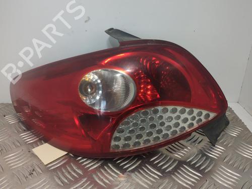 Venstre baglygte PEUGEOT 206 Hatchback (2A/C) 1.4 i (75 hp) 25655888