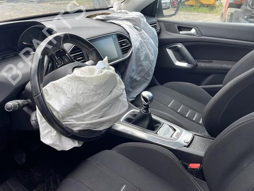 Rear seat PEUGEOT 308 II (LB_, LP_, LW_, LH_, L3_) 1.6 THP 125 | BP29054067C17 